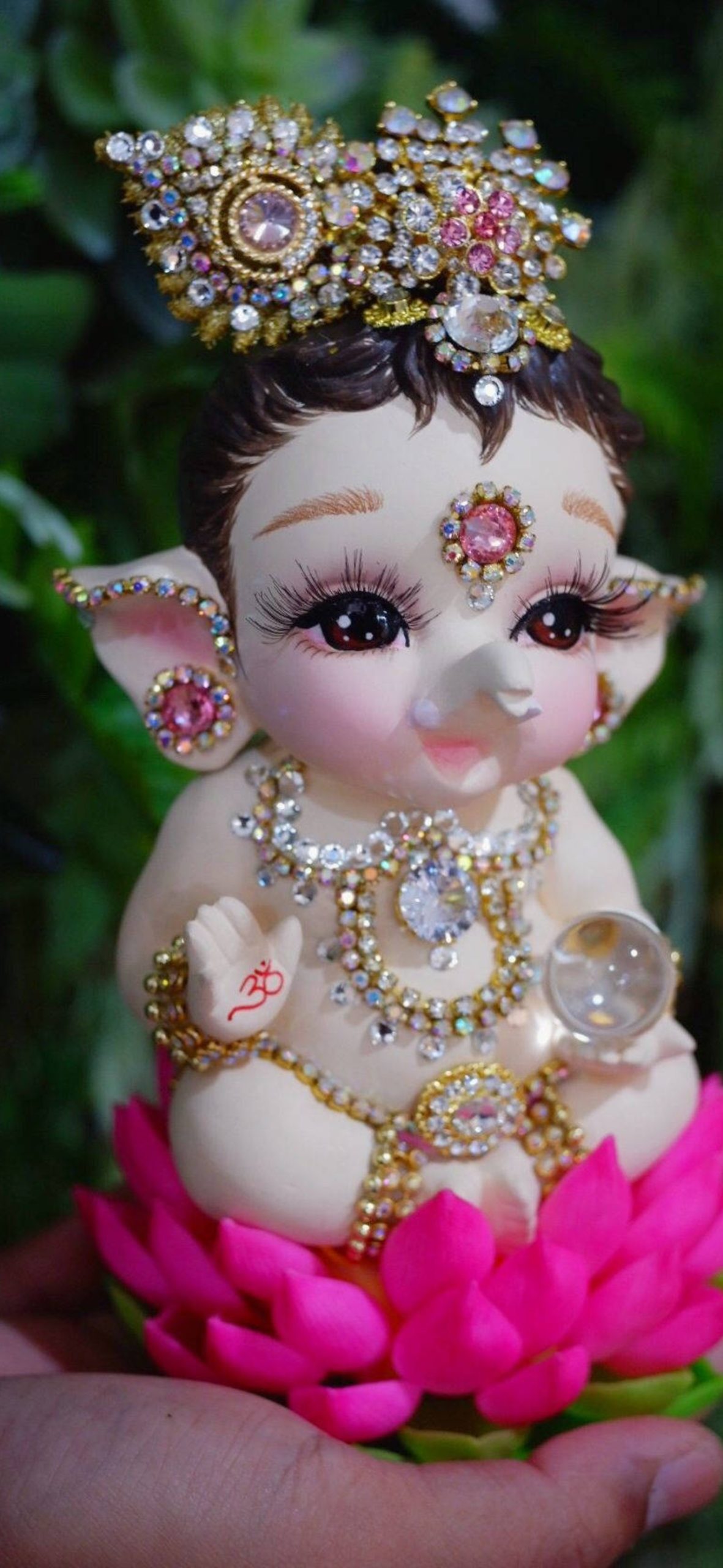 Cute Ganesha - Ultra HD iPhone 17 Wallpaper