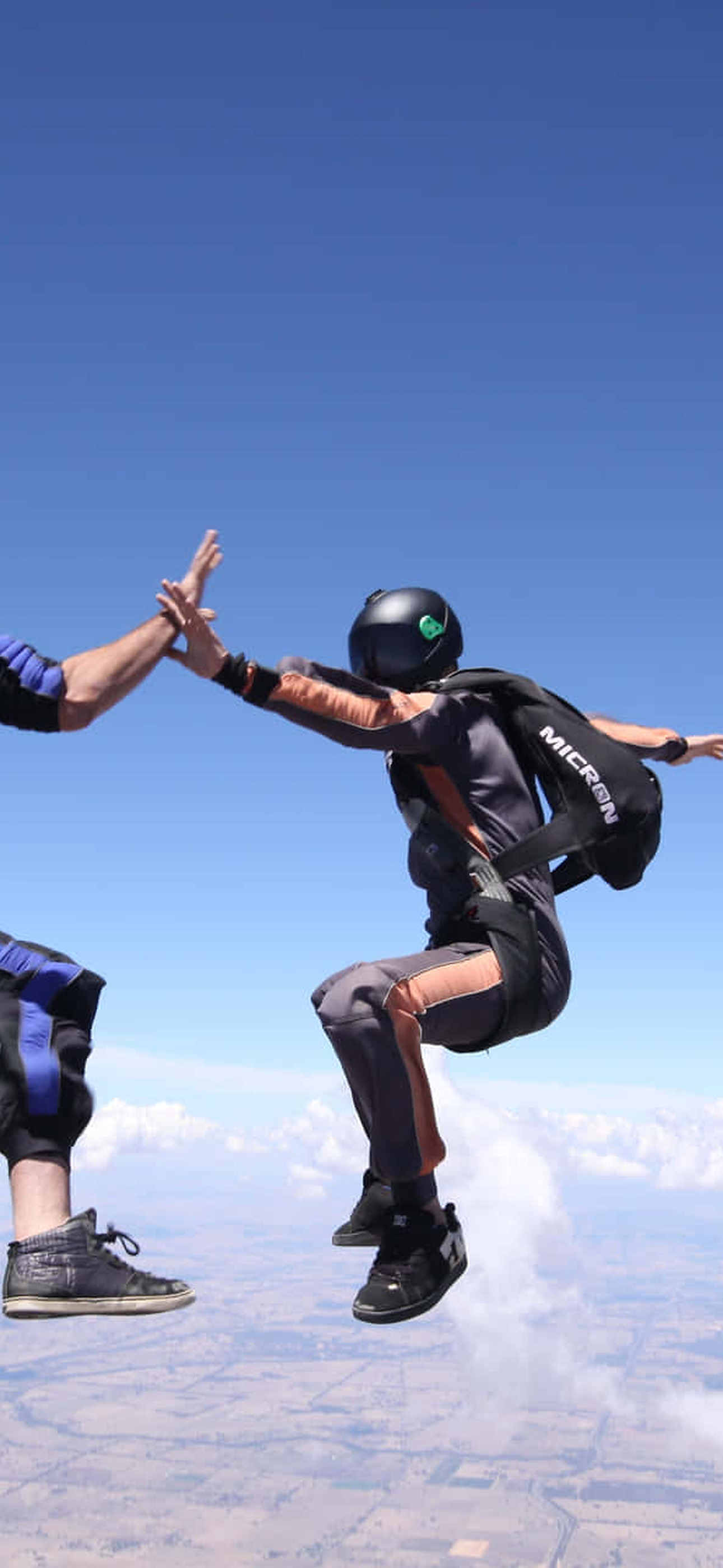 Skydiving High Five Free Fall