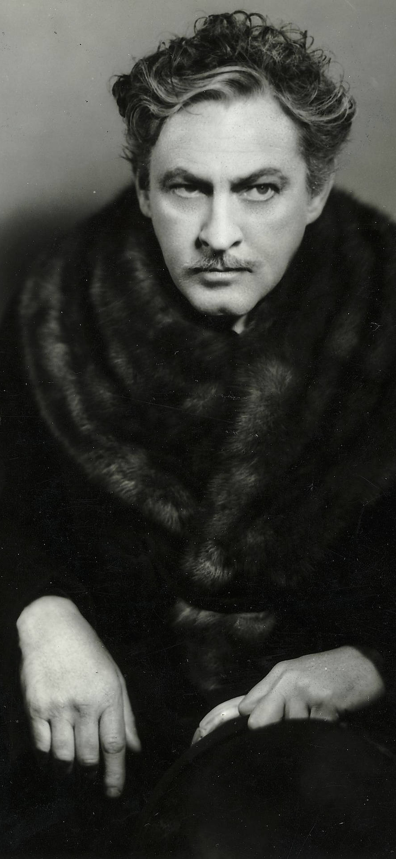 Aesthetic Grayscale Portrait of John Barrymore