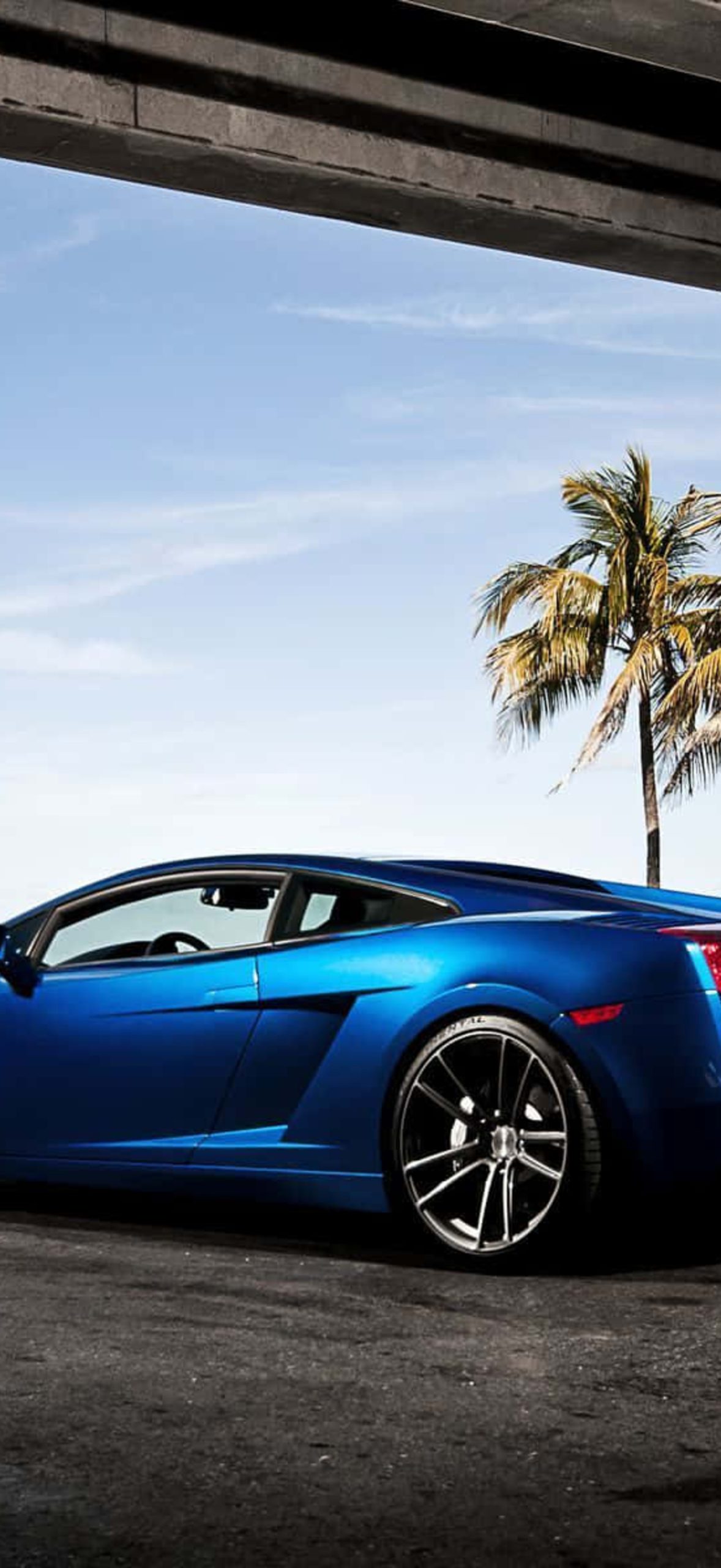 Blue Lamborghini Aventador