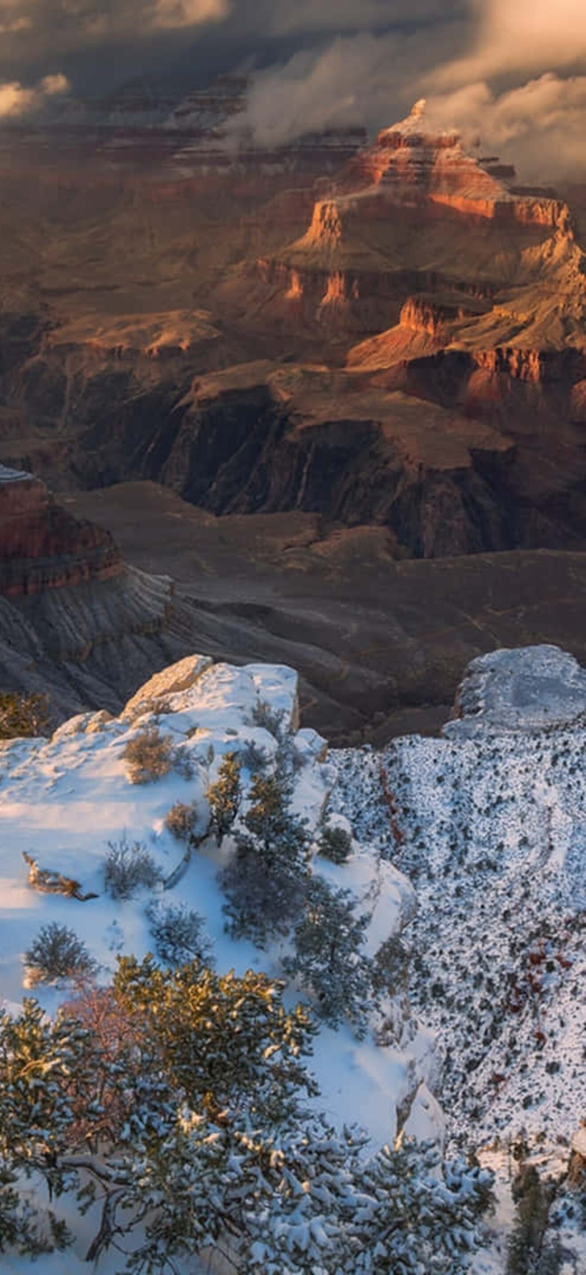 Majestic Grand Canyon Overlook Ultra HD iPhone 17 Nature Wallpaper