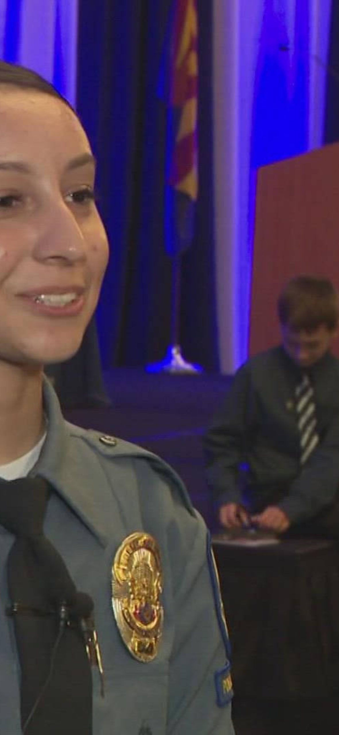 crop_25|Women Police Officer iPhone 17 Wallpaper
