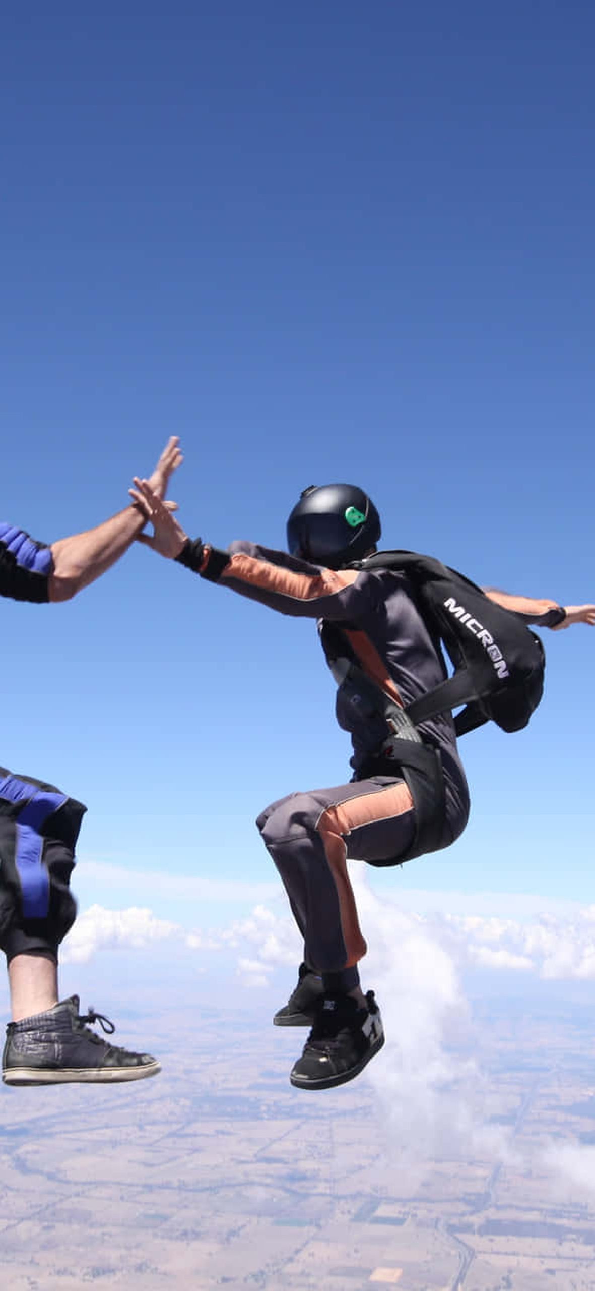 Skydiving High Five Free Fall
