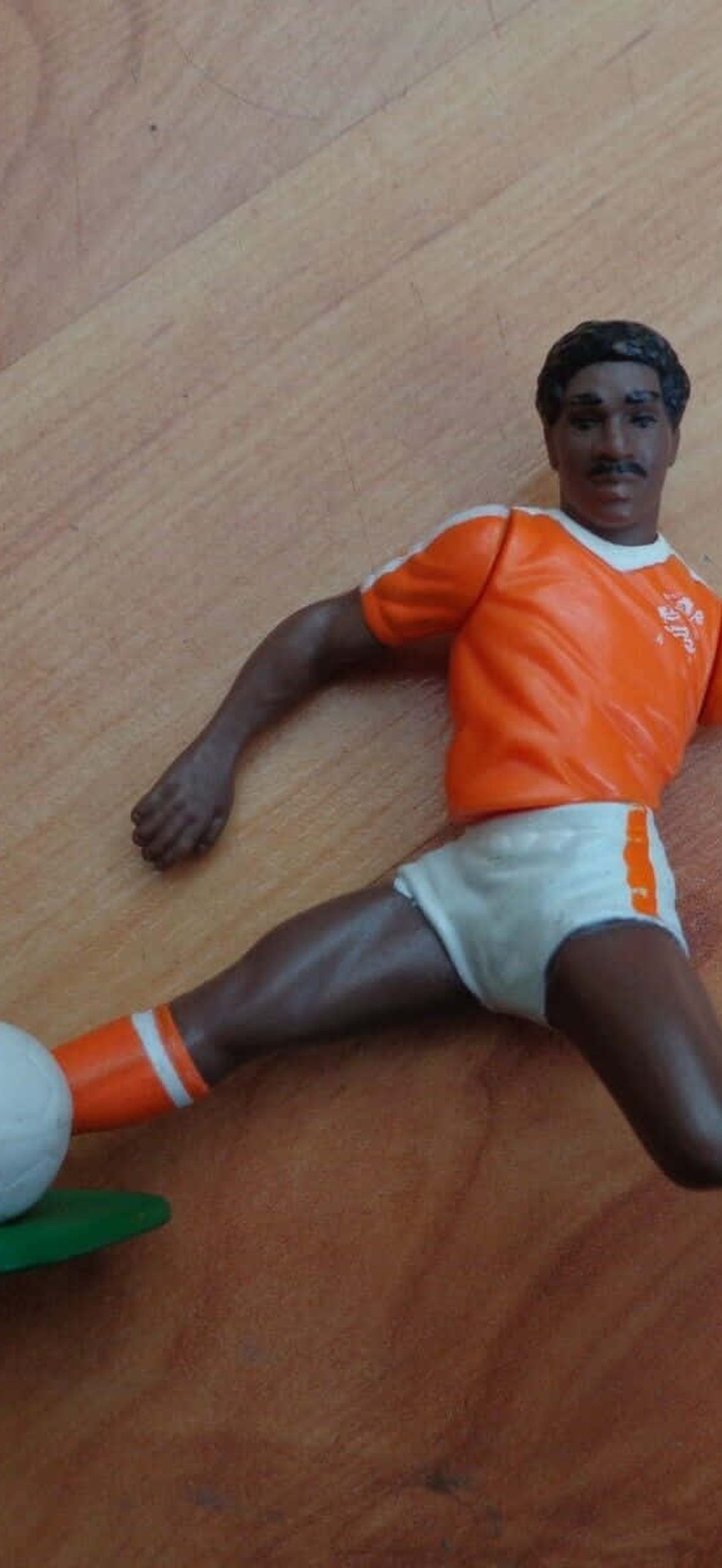 Former Footballer Frank Rijkaard Figure 3iiiep8r37obe66x