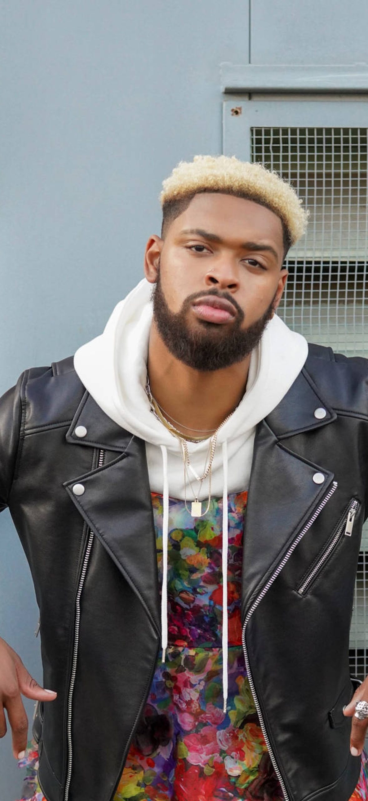 Grown Ish Vfne845p540qy8y7