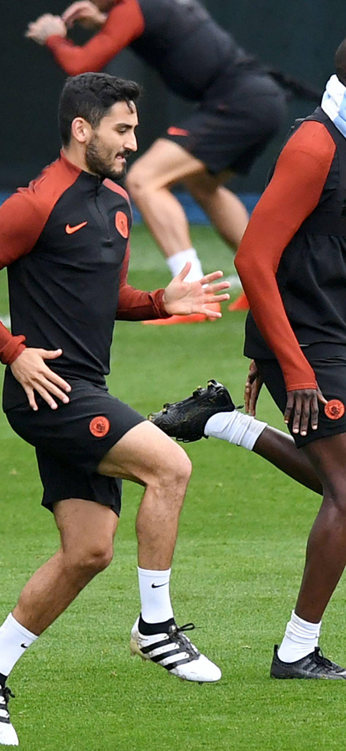 Ilkay Gundogan Training Session Full Body 57Euzf2Bjr5M8Xjc
