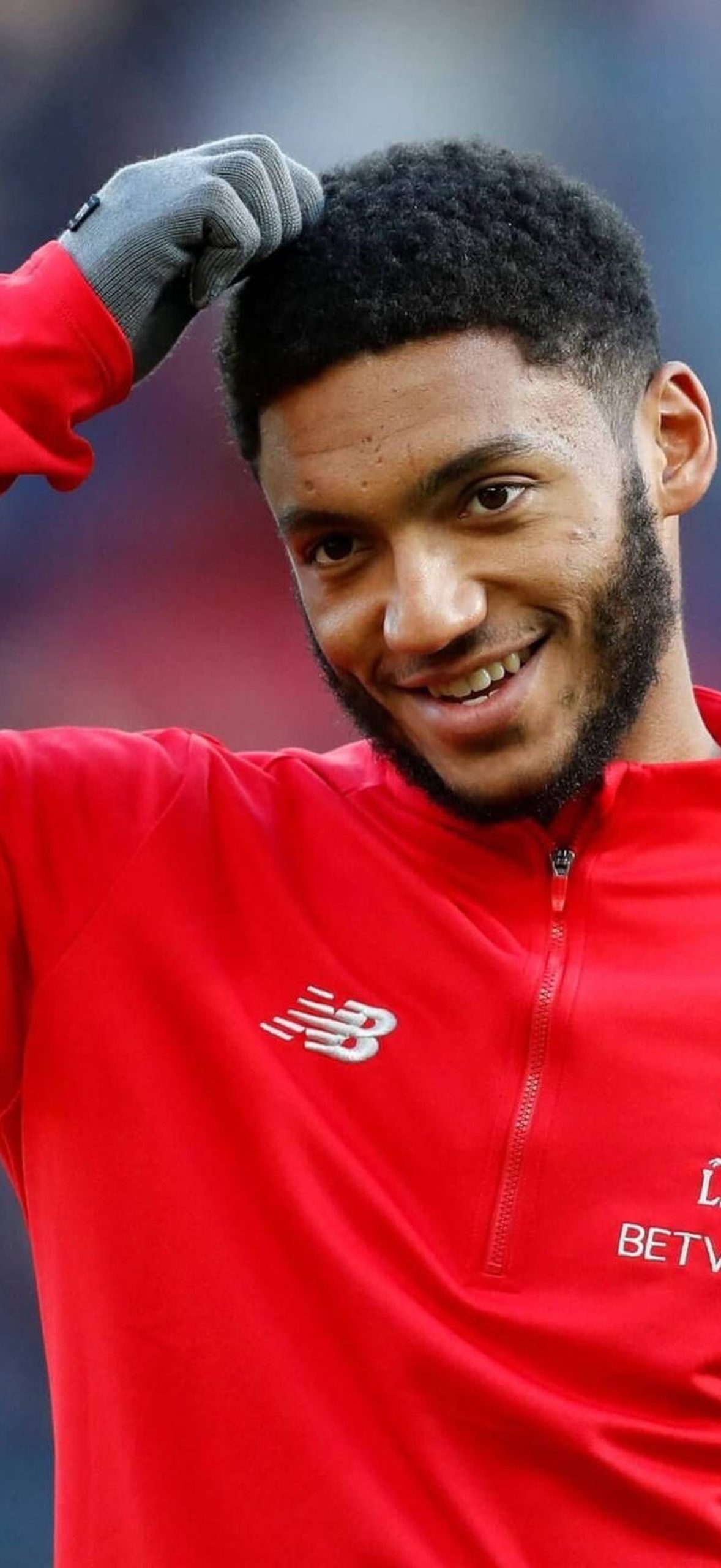 Gomez Scratching Head Uplzv4finh5wzxui