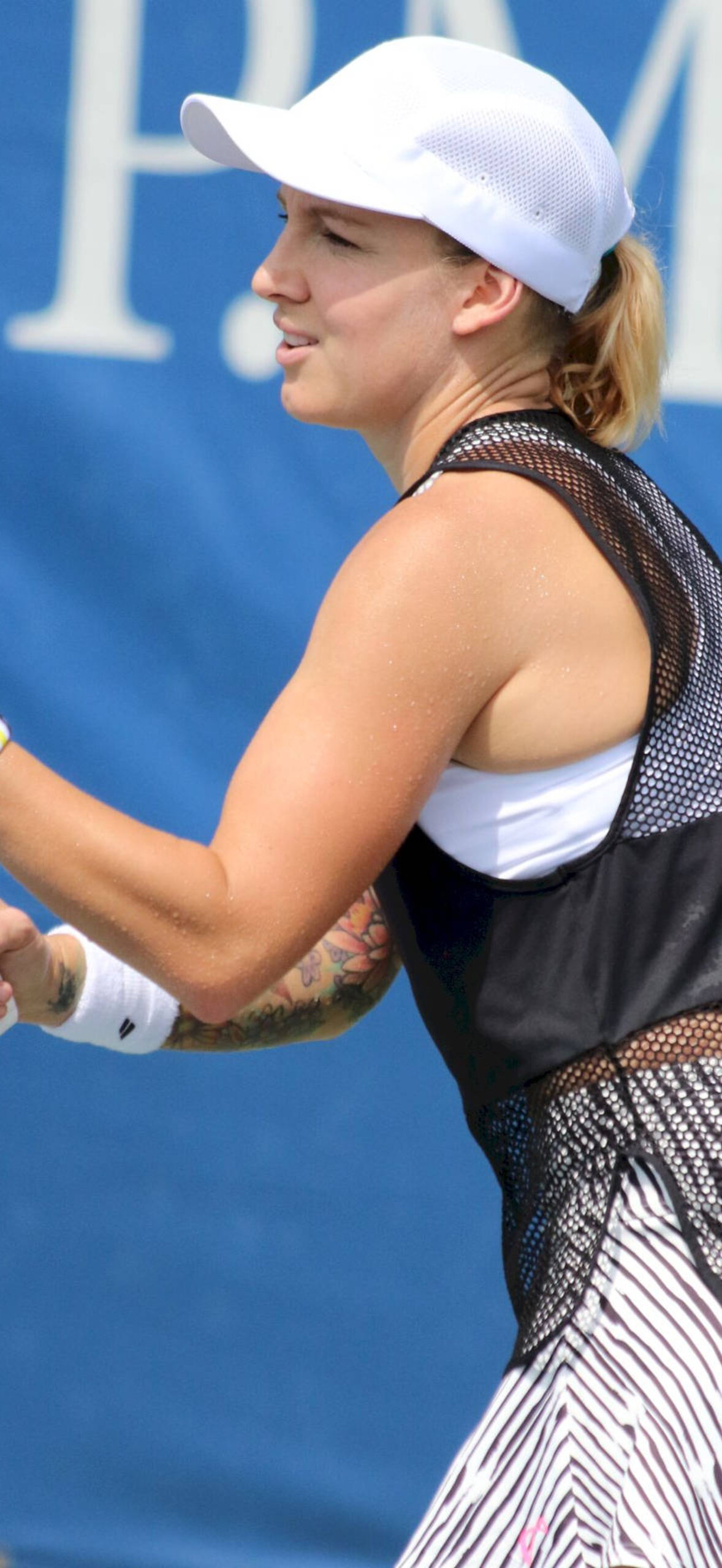 Side View Photo Bethanie Mattek Sands 2Mgr1D7Litq5Psgo
